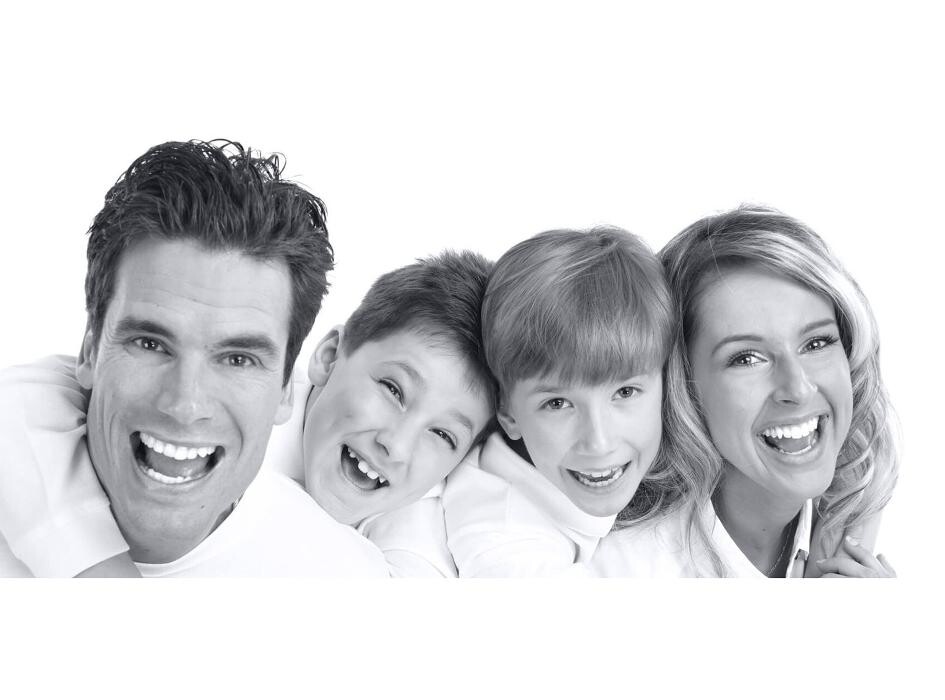 Images MOLINA CLÍNICA DENTAL