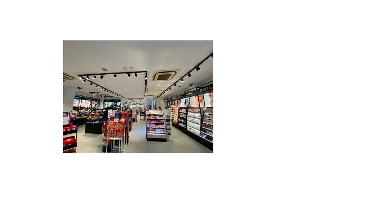 Images Douglas Perfumería