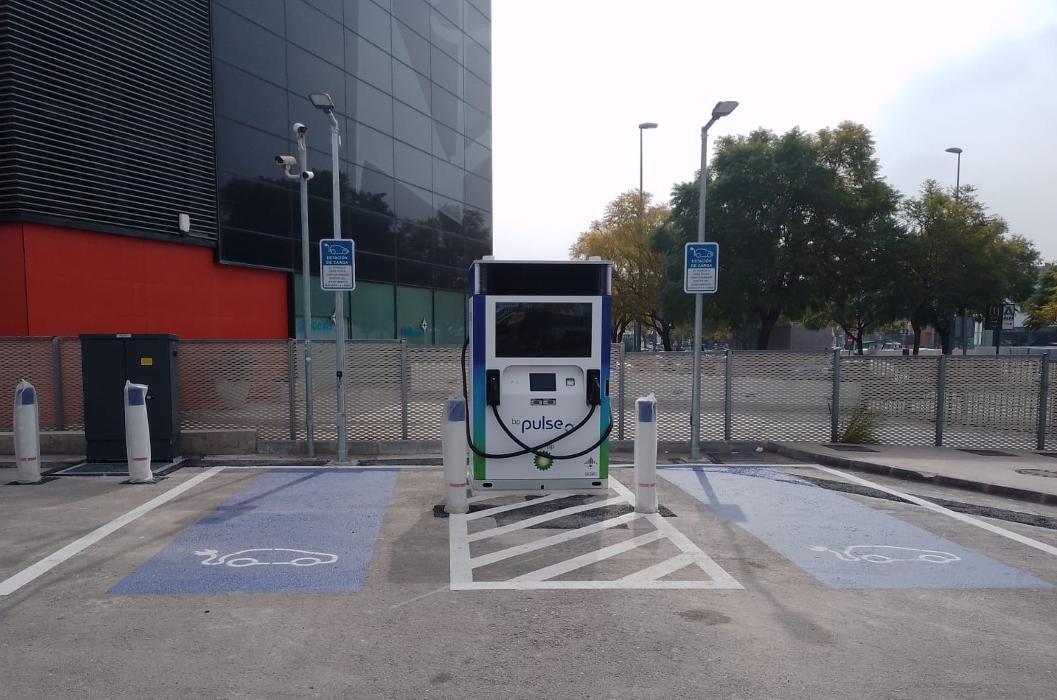 Images Iberdrola | bp pulse estación de recarga