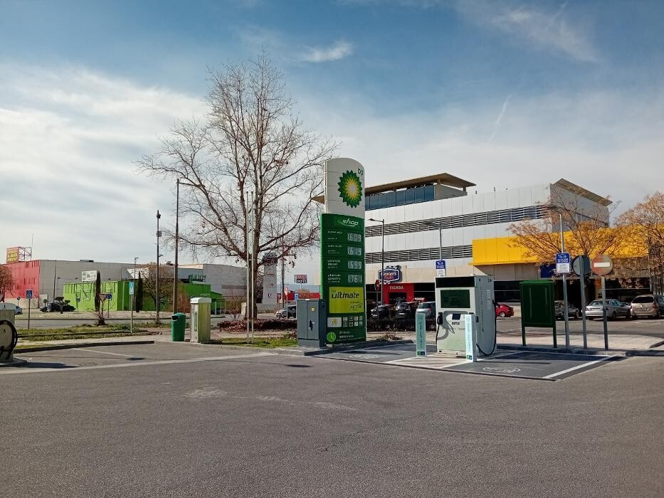 Images Iberdrola | bp pulse estación de recarga