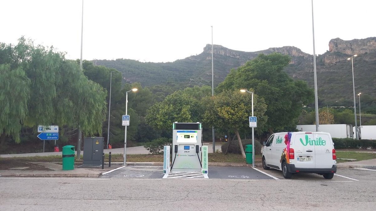 Images Iberdrola | bp pulse estación de recarga