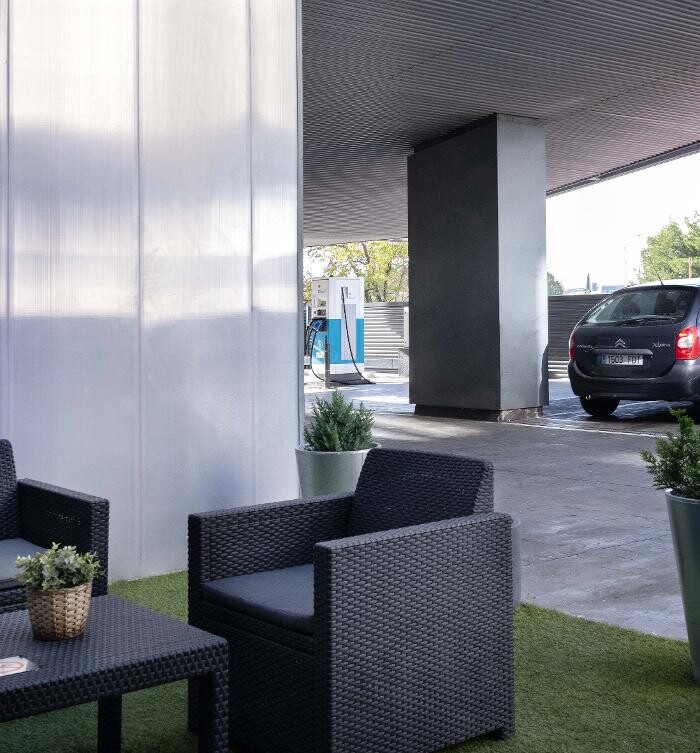 Images ACCIONA Charging Station