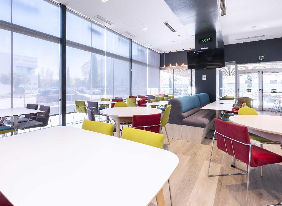 Images ACCIONA Charging Station