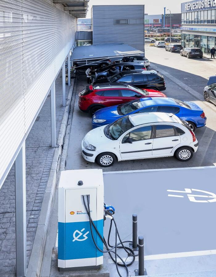 Images Shell Recharge Charging Station