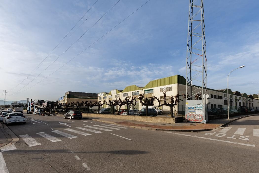 Images ACCIONA Charging Station