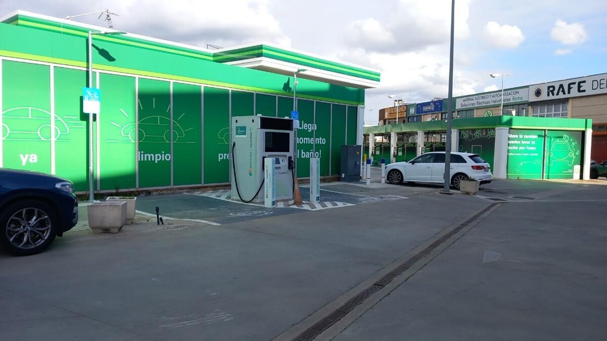 Images Iberdrola | bp pulse estación de recarga