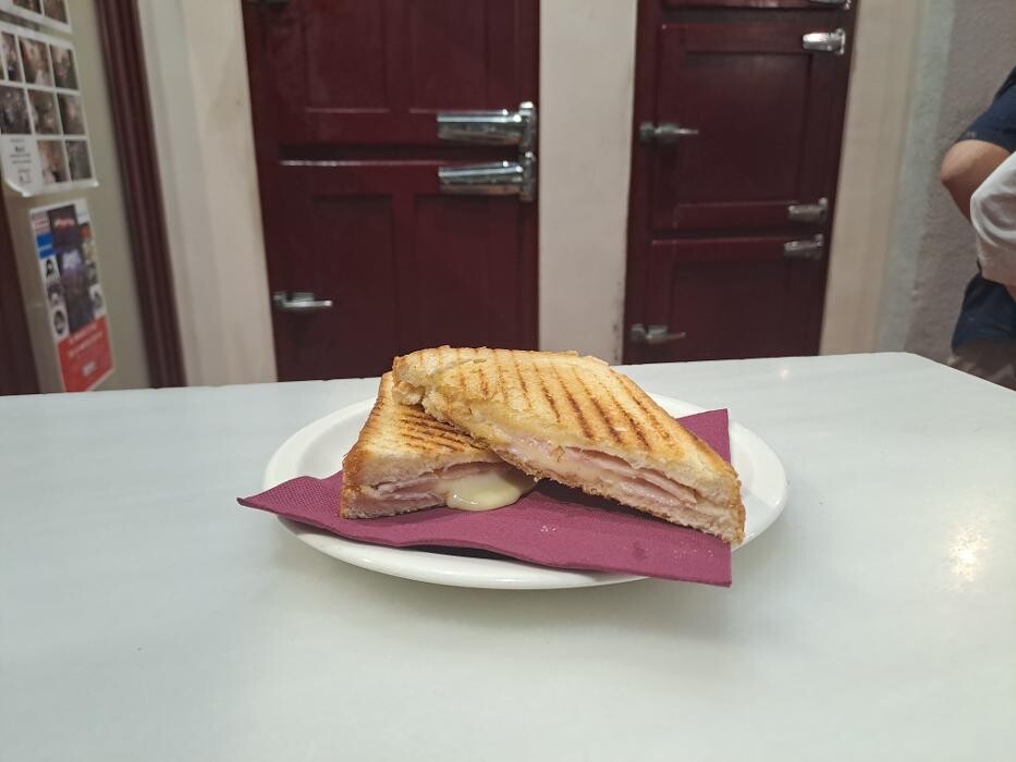 Images La Bodegueta del Guinardó