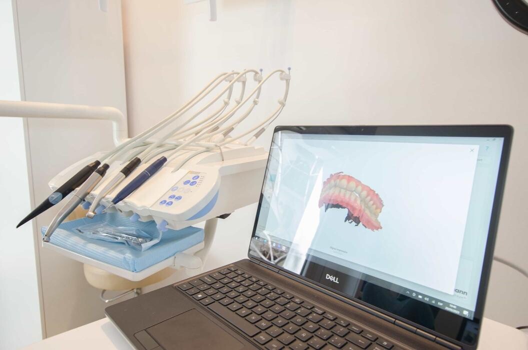 Images Dra. Gabriela Claure - Odontología Estética