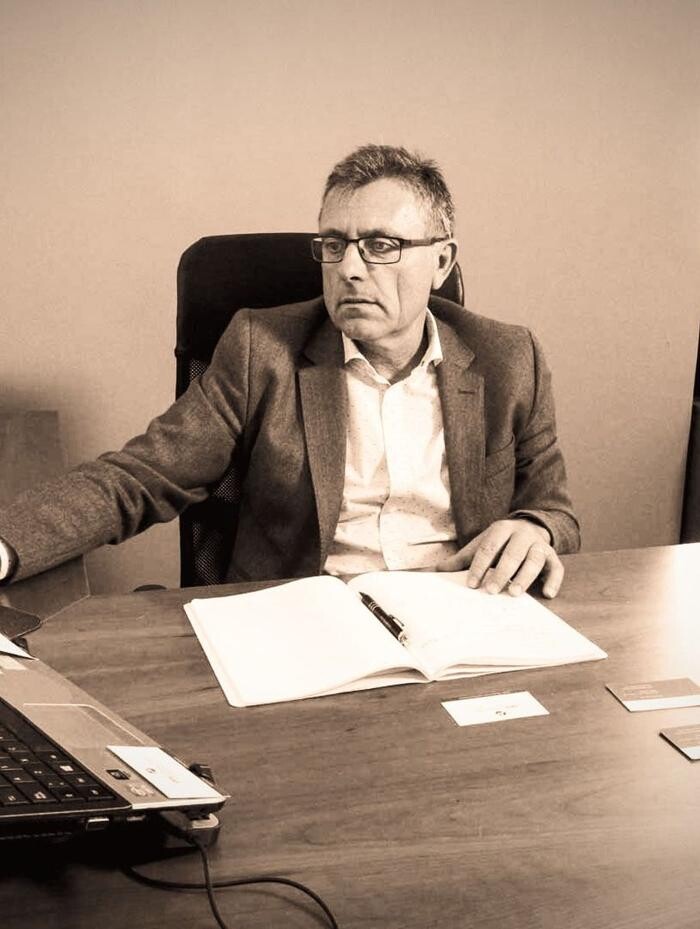 Images DFV CONSULTING