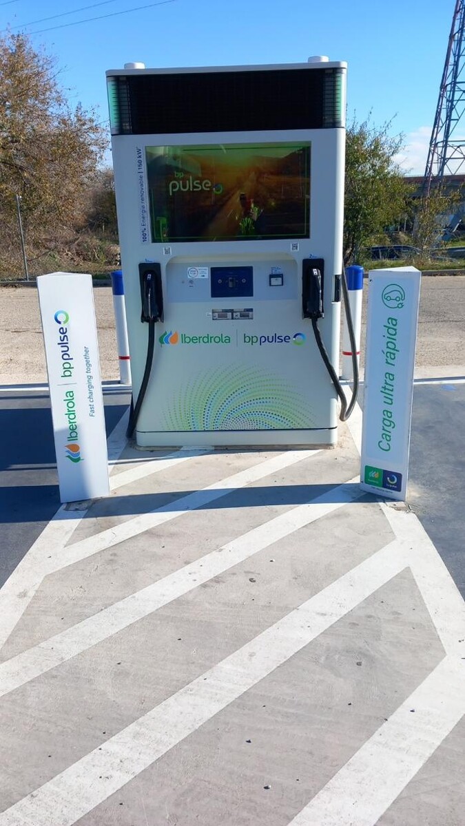 Images Iberdrola | bp pulse estación de recarga