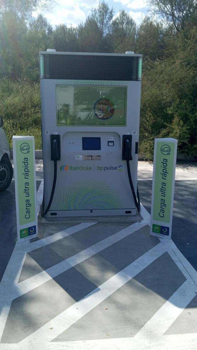 Images Iberdrola | bp pulse estación de recarga