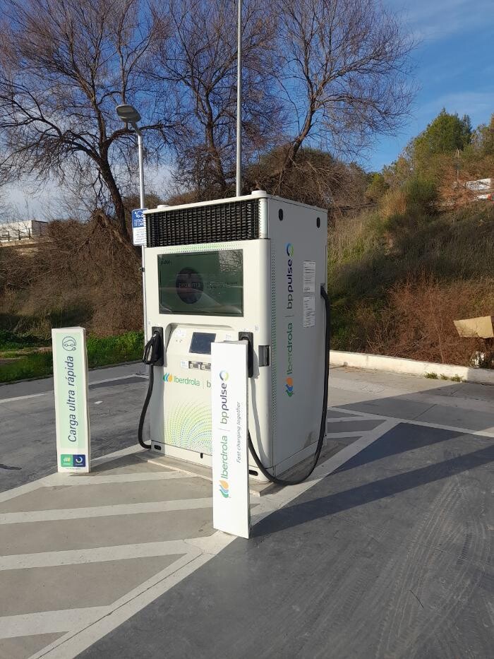 Images Iberdrola | bp pulse estación de recarga