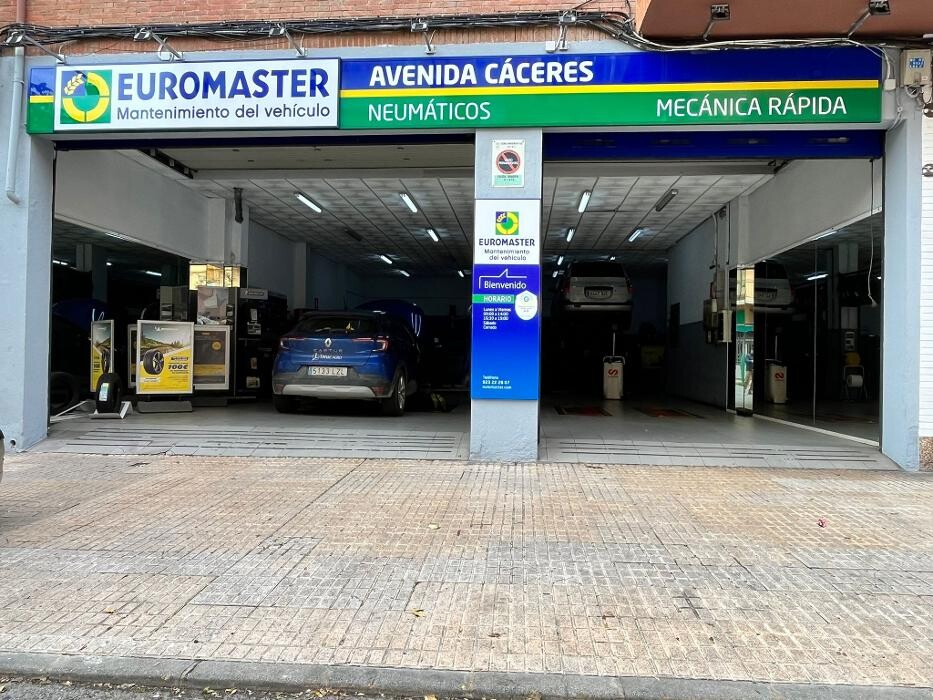 Images Euromaster Neumáticos Avenida Cáceres