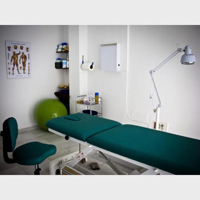 Images Clínica De Fisioterapia Y Osteopatia Ecofisio