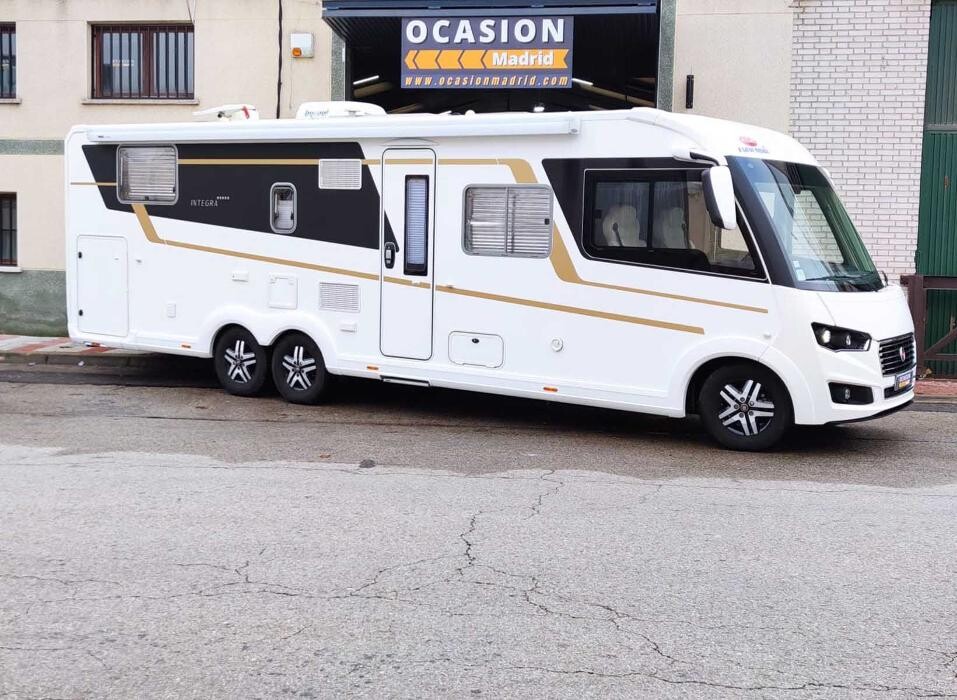 Images AUTOCARAVANAS Y COCHES