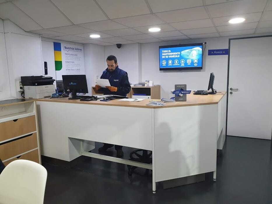 Images Euromaster Taller Mecánico Neumáticos Vallejo - Tárrega (Las Tablas)