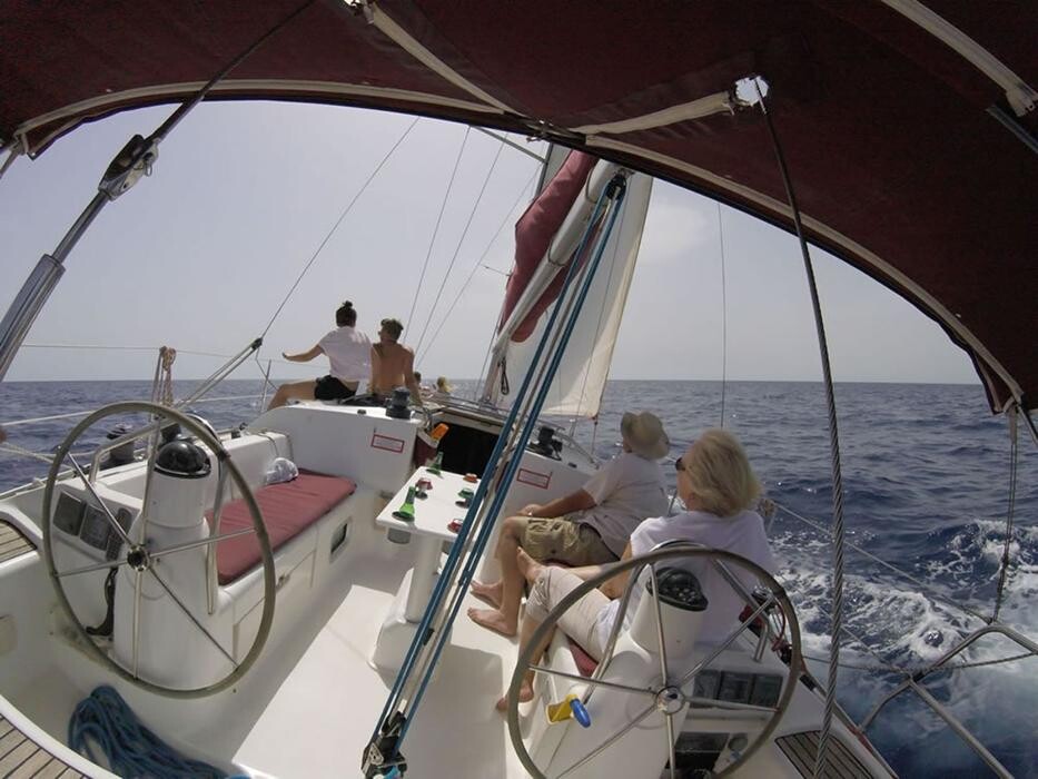 Images RODA AZUL, S.L.