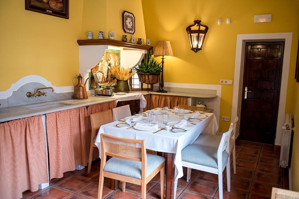 Images Tavella Restaurant