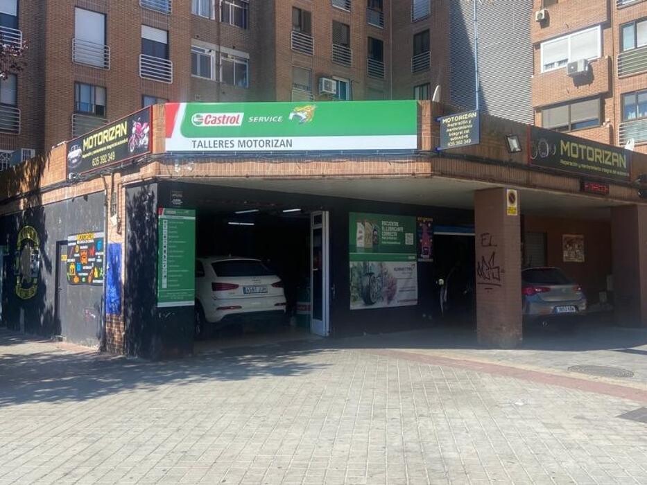 Images Castrol Service MOTORIZAN