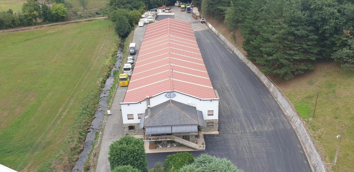 Images Cosmea Granda S.L.