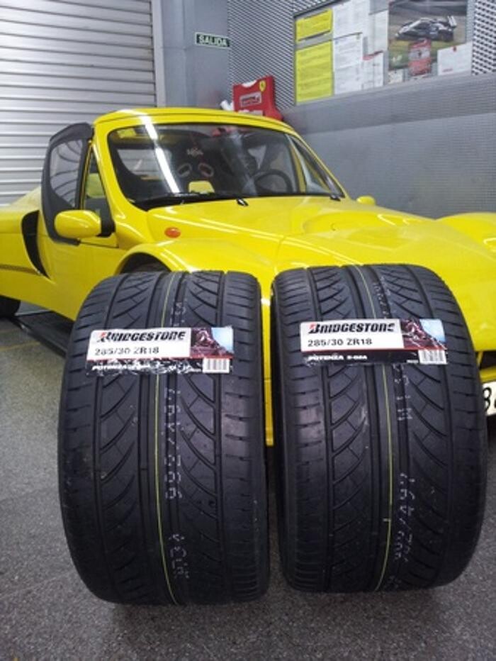 Images TALLERES DAYTONA Castrol Service