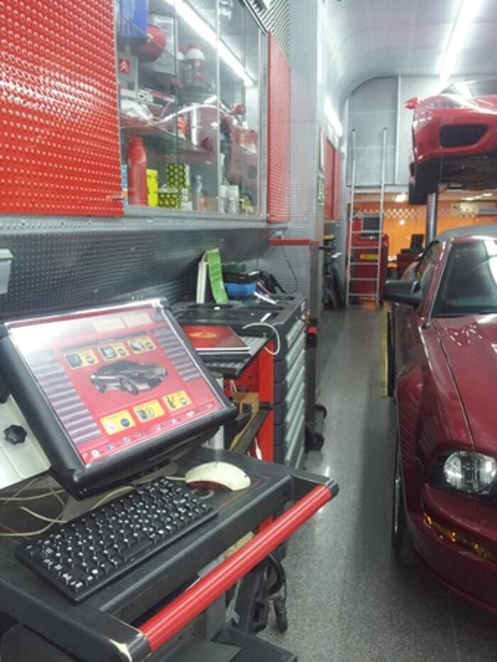 Images TALLERES DAYTONA Castrol Service