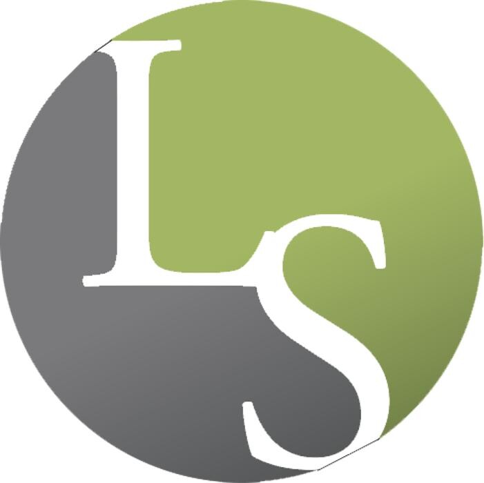 Clínicas Lola Sopeña Logo