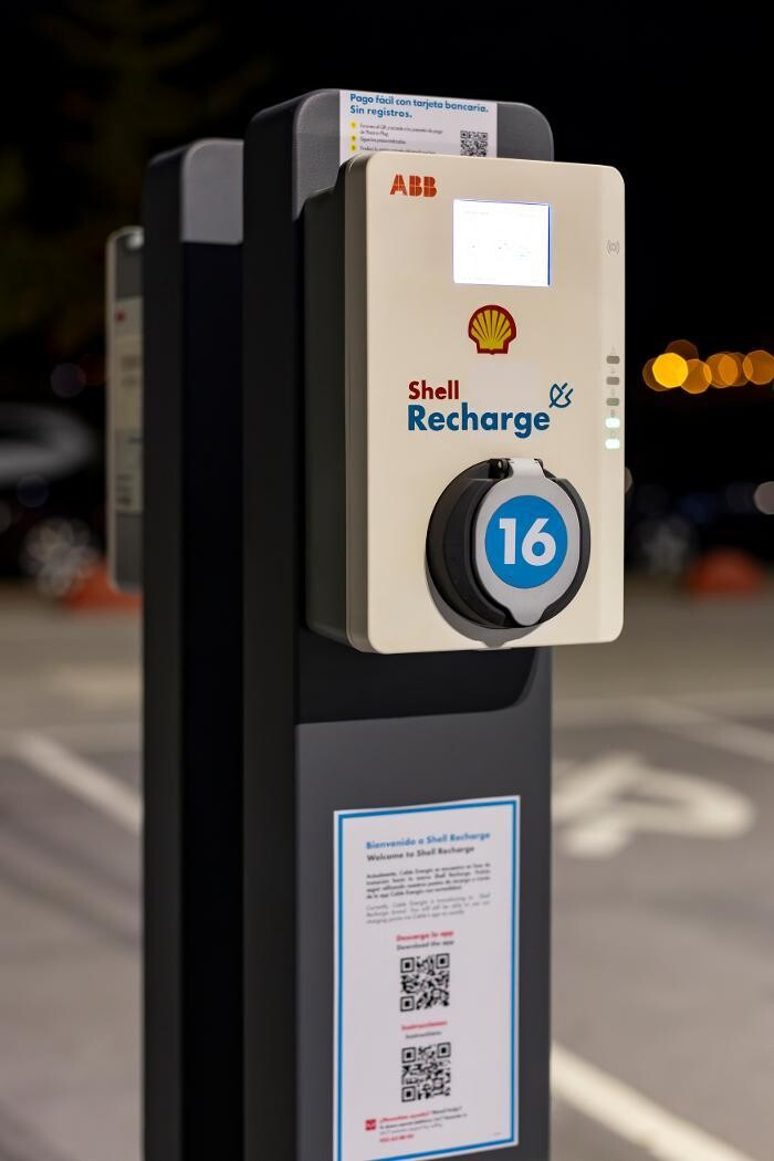 Images Shell Recharge Charging Station