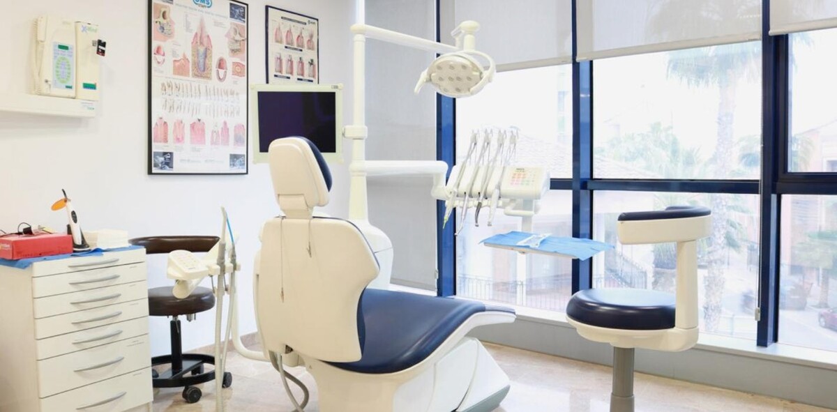 Images Tursdent Clínica dental Dr. Pastrana