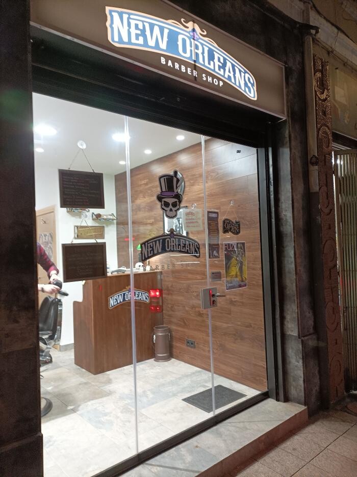 Images NEW ORLEANS BARBER SHOP