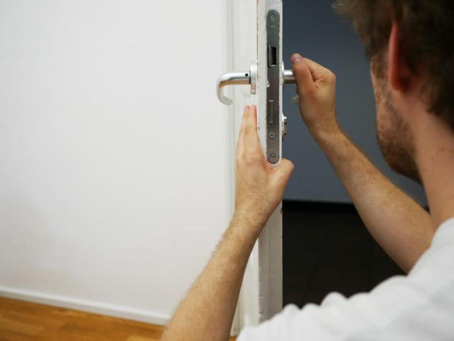 Images LOCKSMITH, Cerrajeros Unión Torrevieja