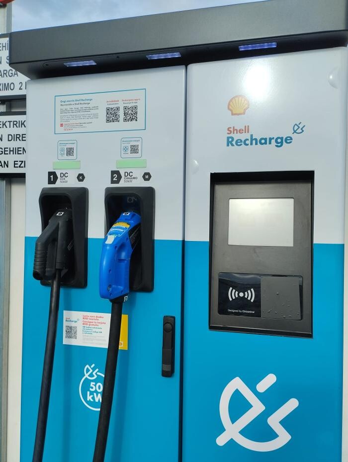 Images Shell Recharge Charging Station