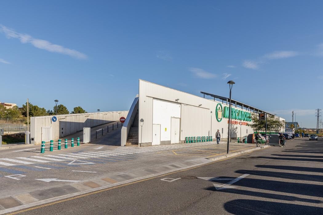 Images ACCIONA Charging Station