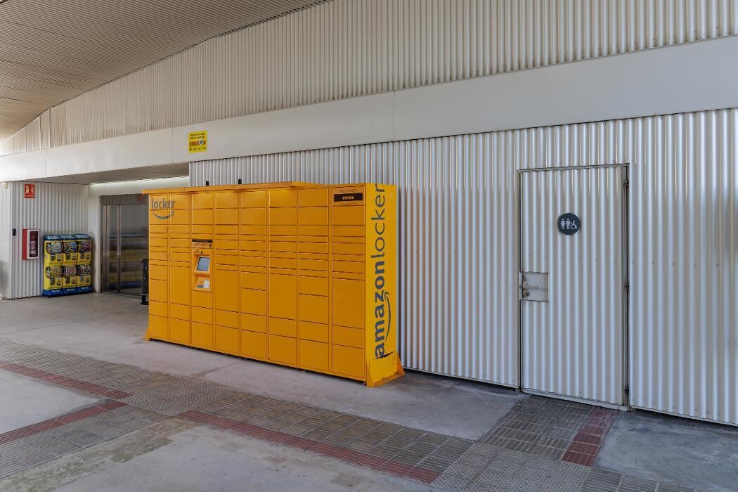 Images ACCIONA Charging Station