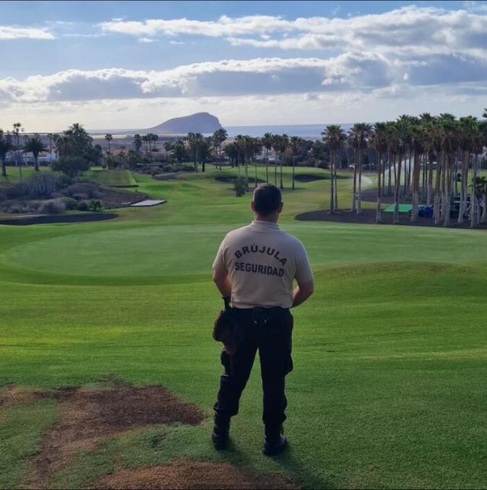 Images Brújula Seguridad S.L.