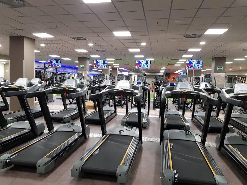 Images Gimnasio VivaGym Campanar