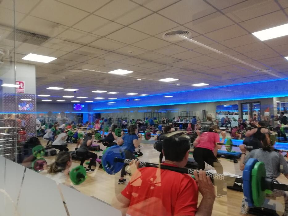Images Gimnasio VivaGym Cánovas
