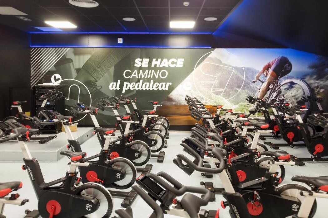 Images Gimnasio VivaGym Cánovas