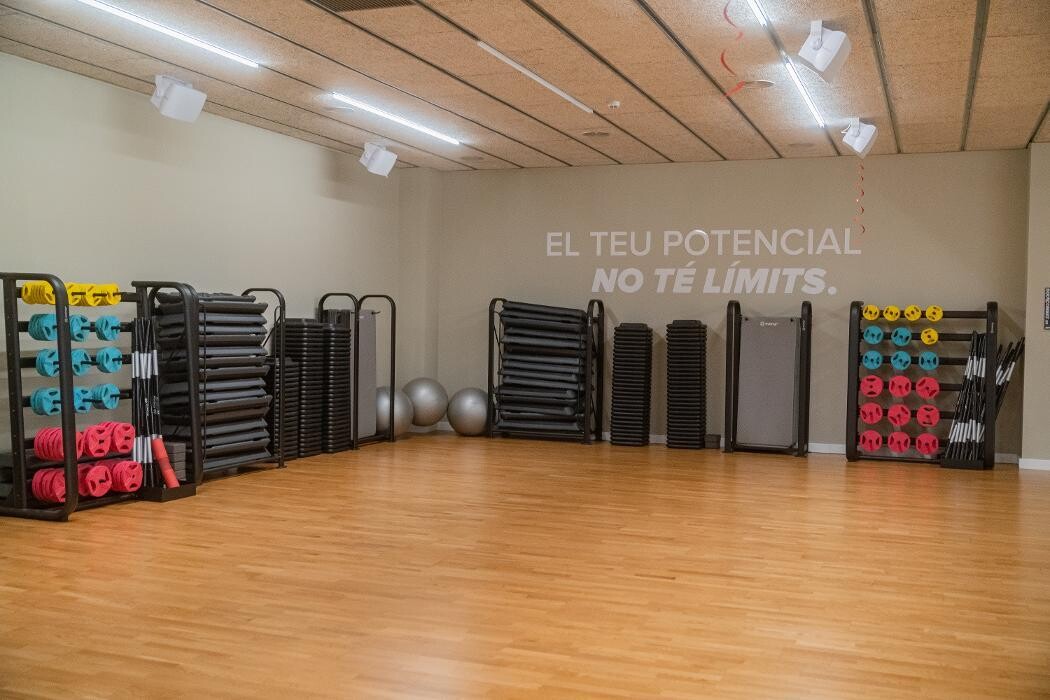 Images Gimnasio VivaGym Sagrera