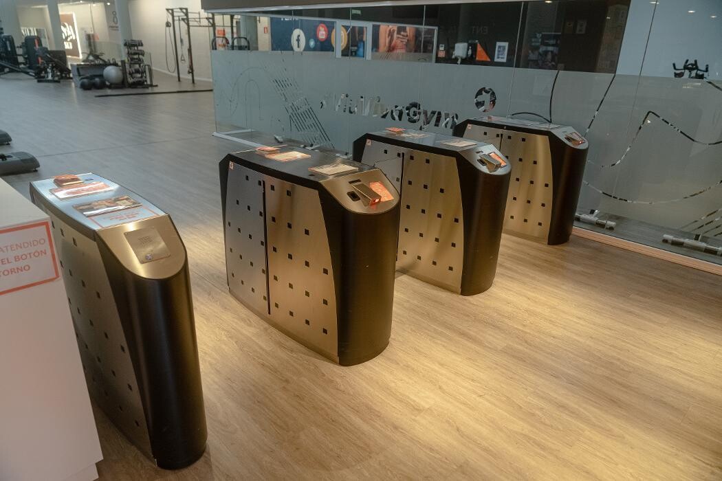 Images Gimnasio VivaGym Sagrera