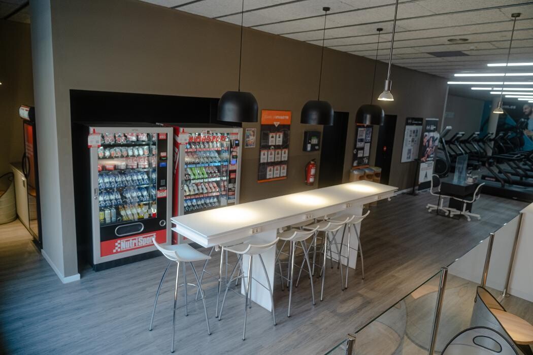 Images Gimnasio VivaGym Sagrera