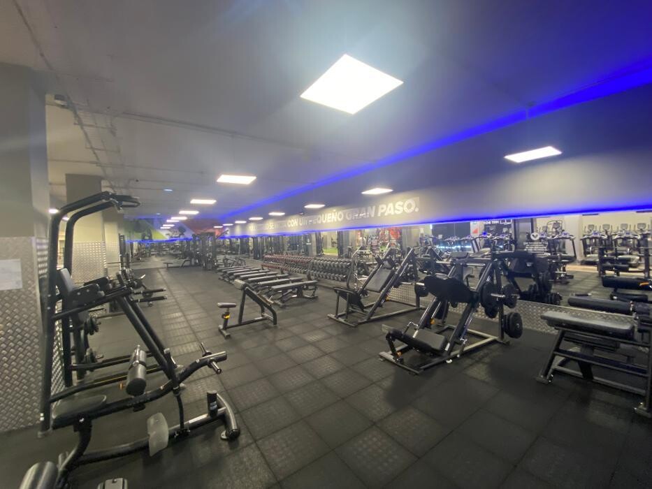 Images Gimnasio VivaGym Gran Vía Bilbao