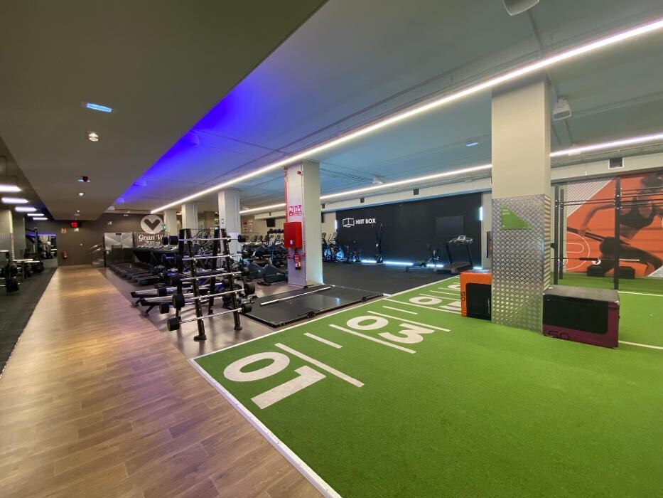 Images Gimnasio VivaGym Gran Vía Bilbao