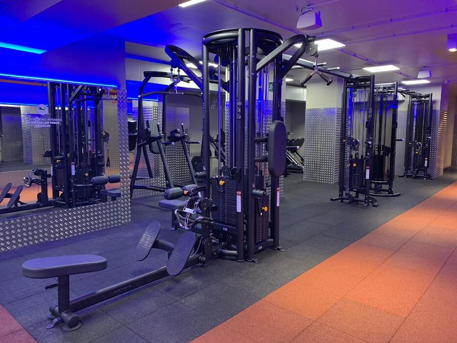 Images Gimnasio VivaGym Platero