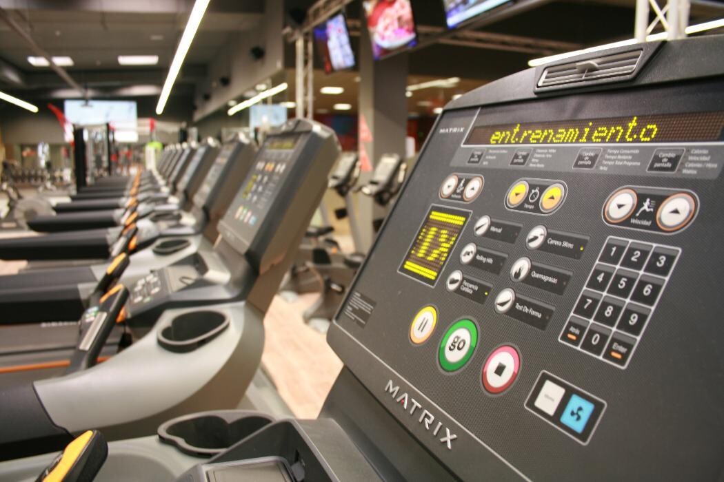 Images Gimnasio VivaGym Cartagena centro