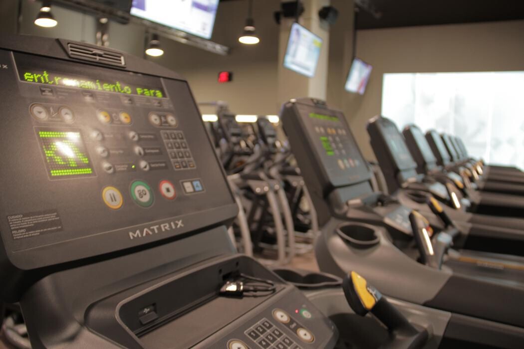 Images Gimnasio VivaGym Móstoles Dos de Mayo