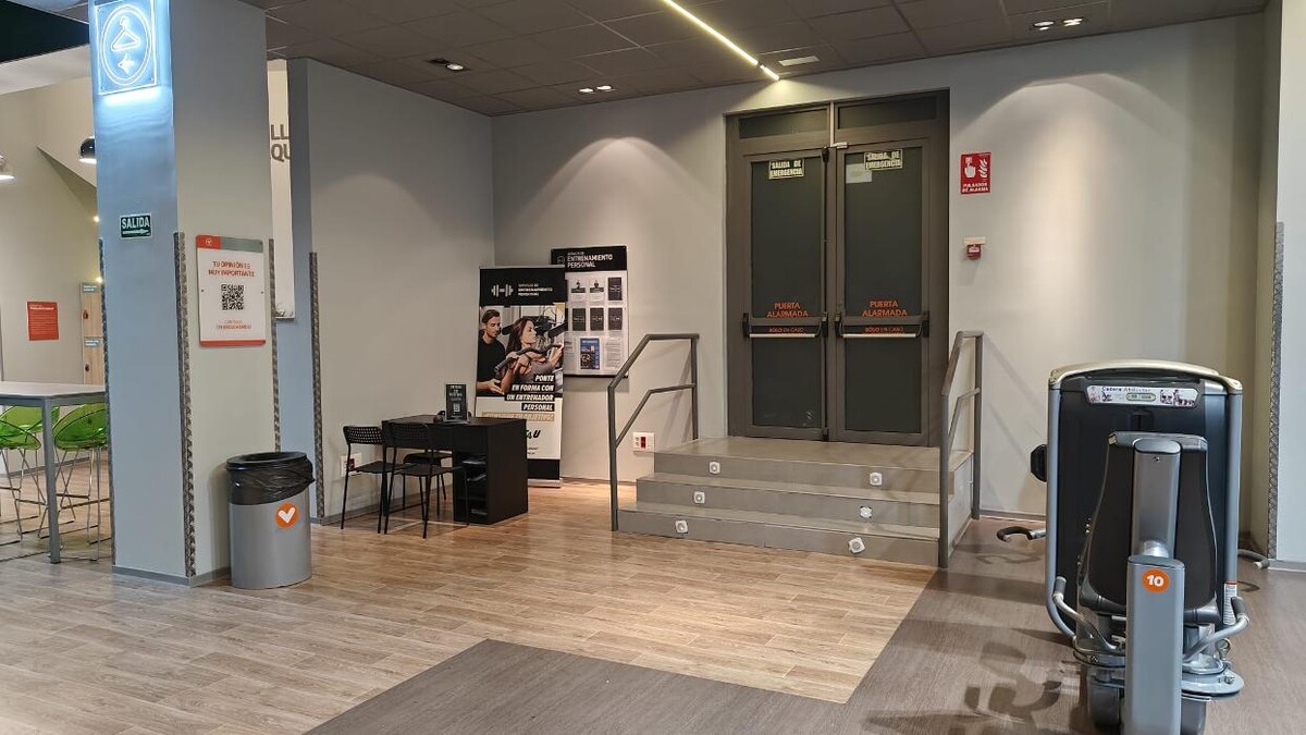 Images Gimnasio VivaGym Móstoles Dos de Mayo