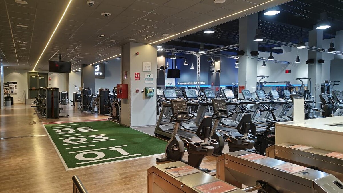 Images Gimnasio VivaGym Móstoles Dos de Mayo