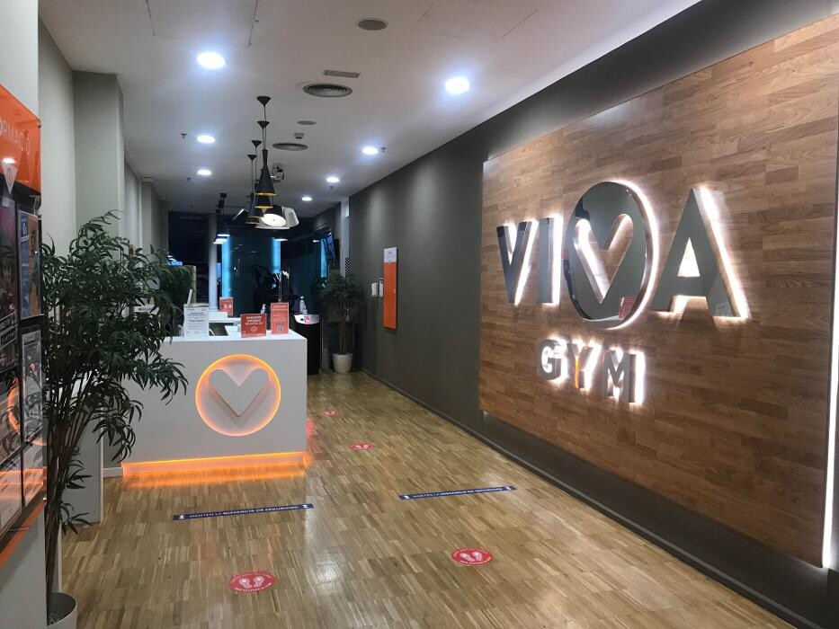 Images Gimnasio VivaGym Universitat