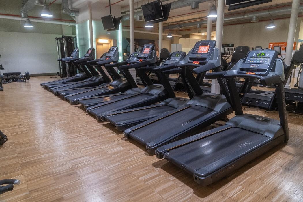 Images Gimnasio VivaGym Universitat